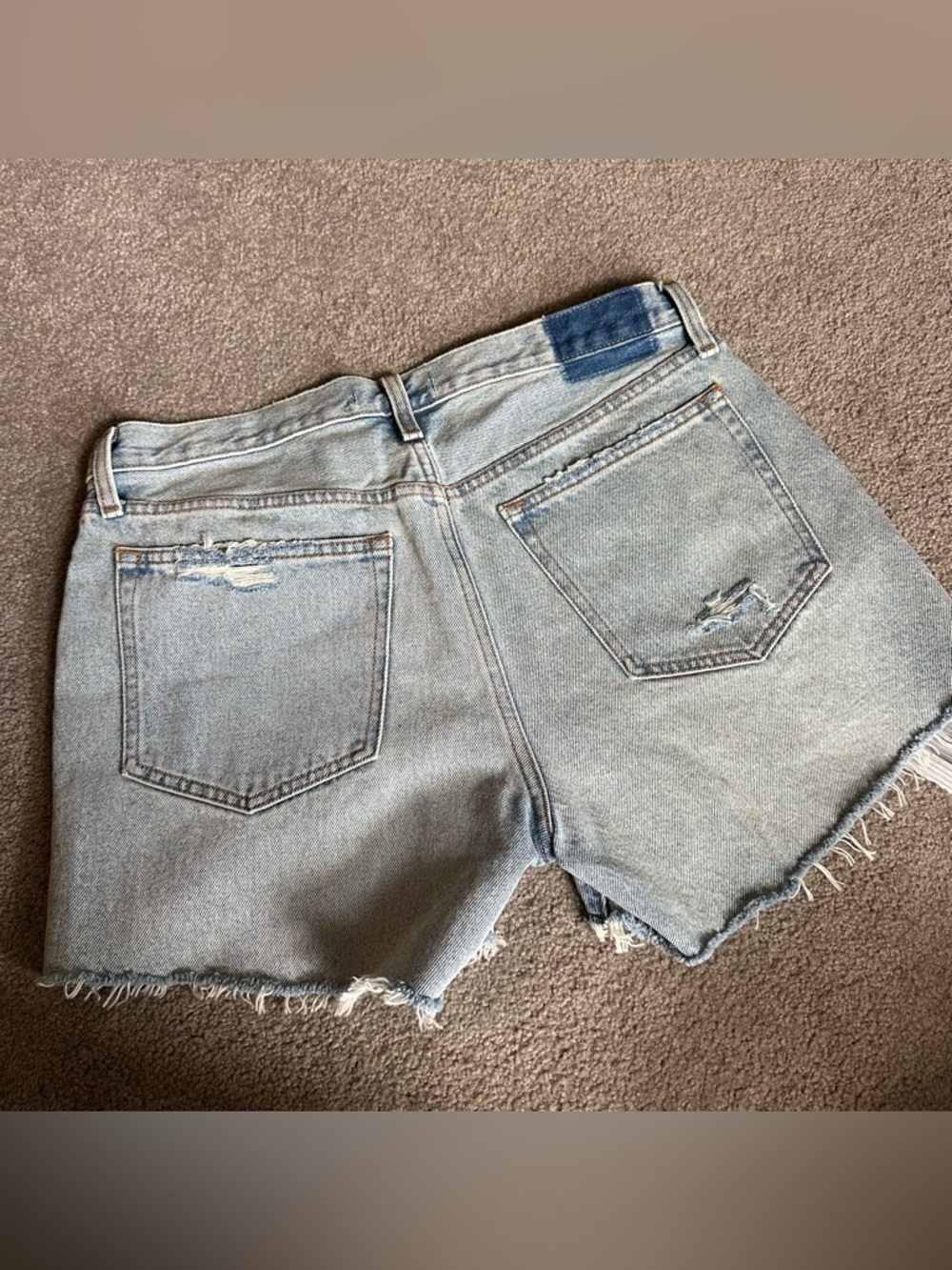 Abercrombie & Fitch Mid Rise Boyfriend Shorts - Picture 2 of 3